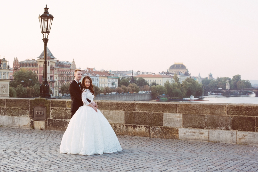 Свадебная фотопрогулка в Праге